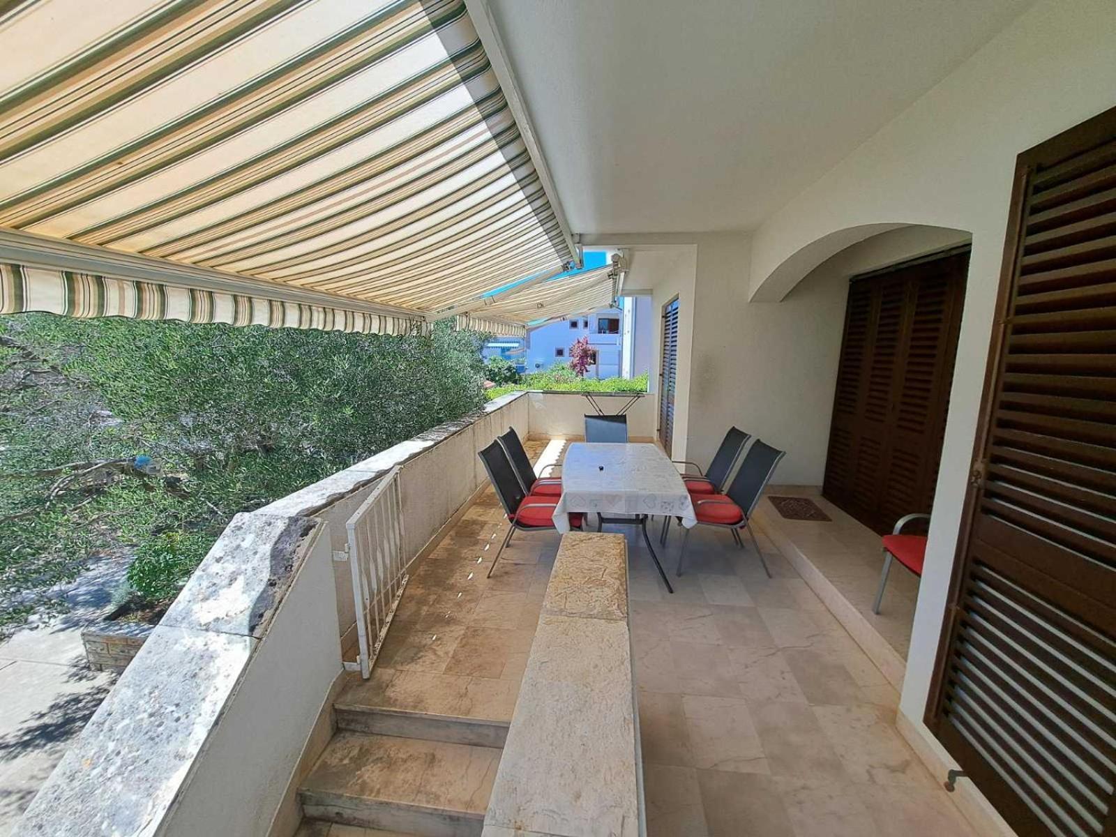 Apartmani Maver Sveti Filip i Jakov Extérieur photo