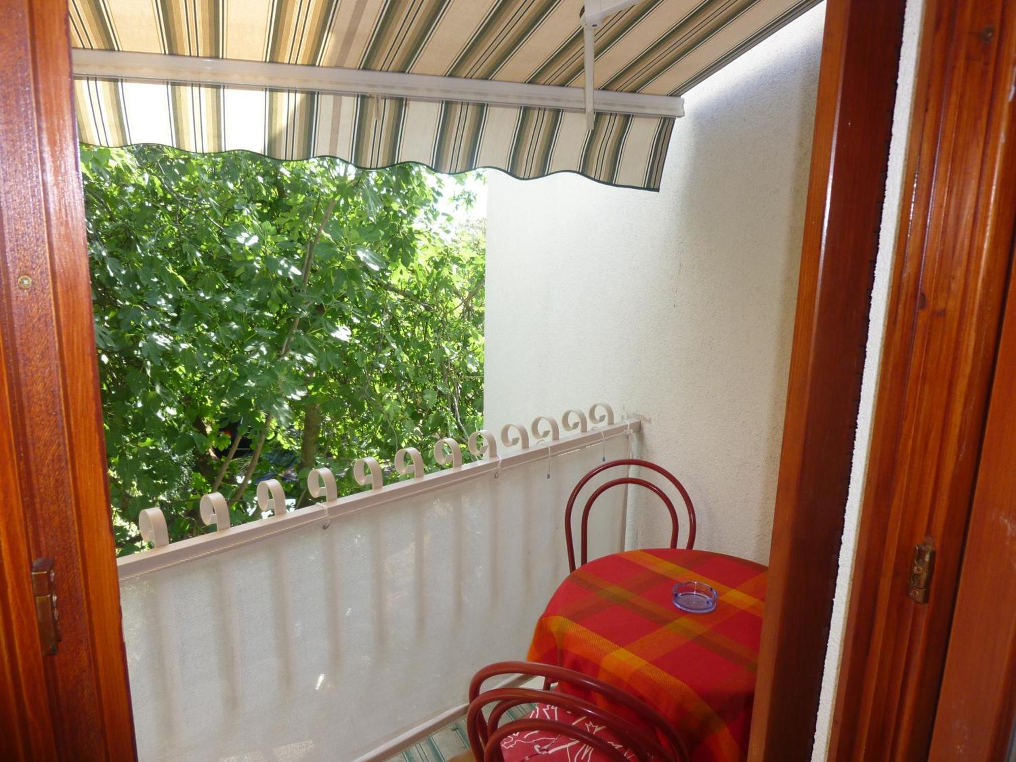 Apartmani Maver Sveti Filip i Jakov Chambre photo